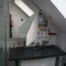 Hängeschrank in Weißlack, verspiegelt Bad3b